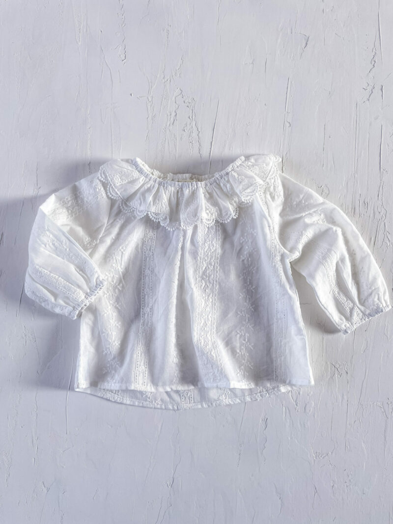 blouse à dentelle blanche fille et bébé fille